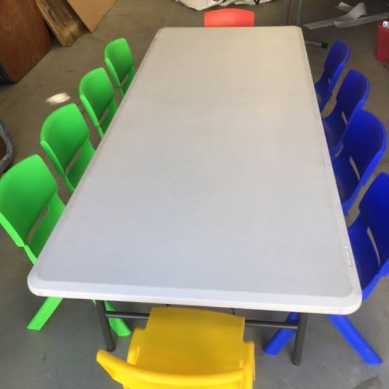 Kiddies Table