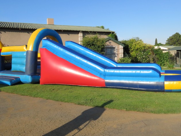 Funhouse pond 1 - 12m x 4m slide 2m high- R710
