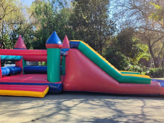 Funhouse pond 2 - 10m x 4m x 2m High R690